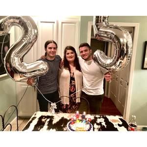 Meet your Posher, Aj